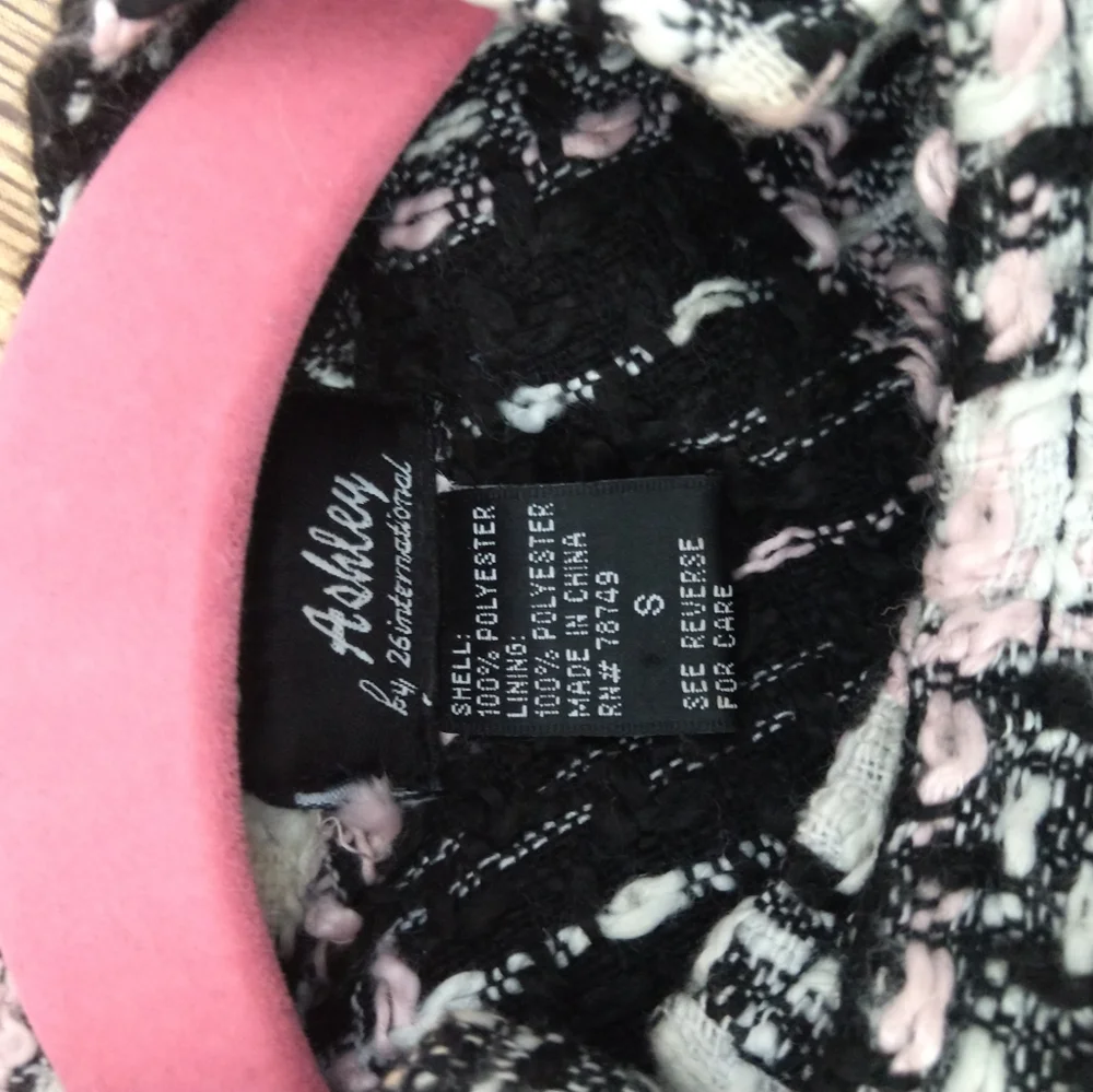 2 jackets - Picture 3 of 6